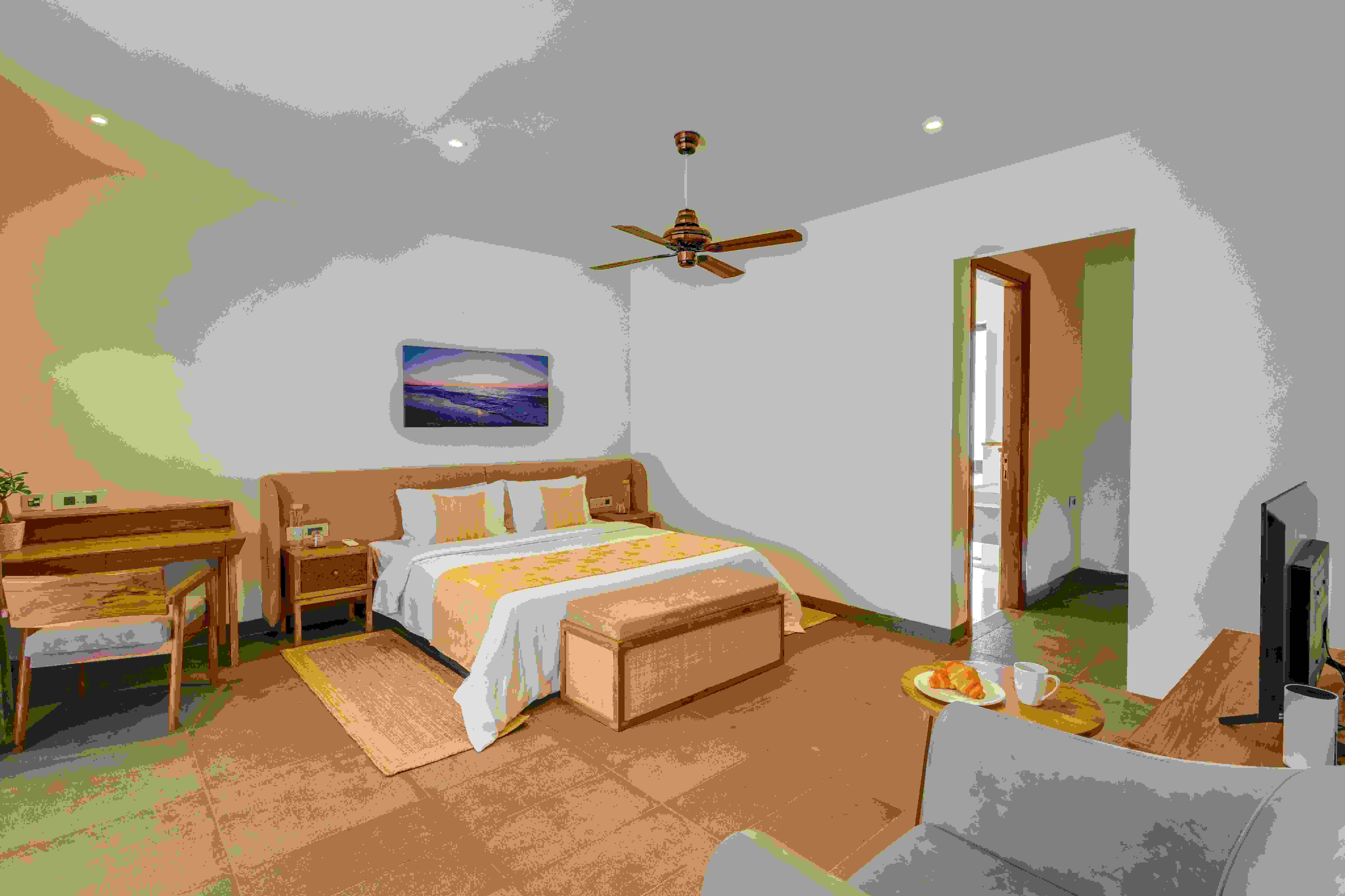 Bedroom with double bed